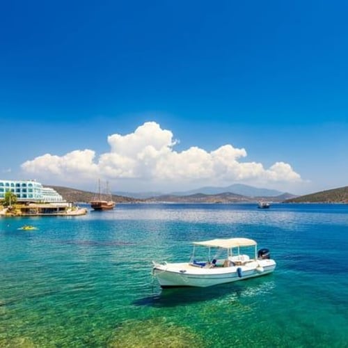 Бодрум: Ваш Гид по Лучшим Отелям и Турам 2024