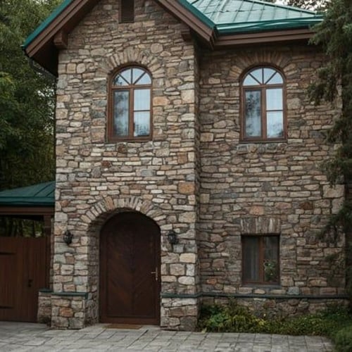 Как выбрать идеальный каменный дом для вашей семьи?