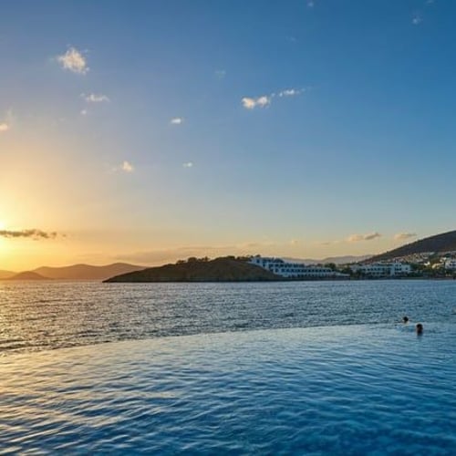 Лучшие отели Бодрума: Комфорт и роскошь на побережье